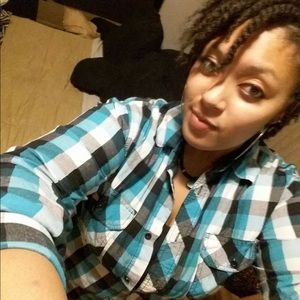 Meet your Posher, Latasha